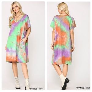 NEW GiGio USA Tie Dye Oversized! With front pockets